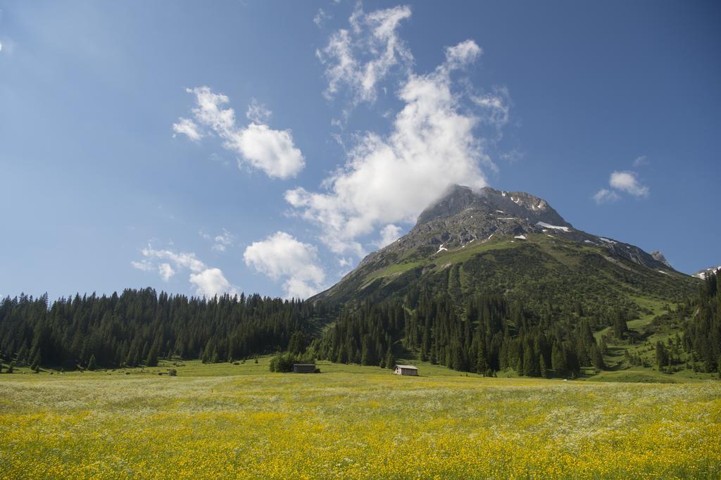 Pension Daniel Lech am Arlberg Exteriör bild